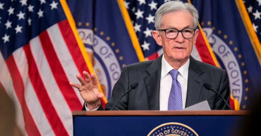 Fed Holds Interest Rates as Economic Uncertainty Grows