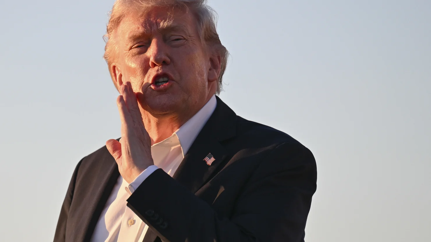 Trump Pushes AI Oversight as Google, Microsoft, and xAI Face Scrutiny