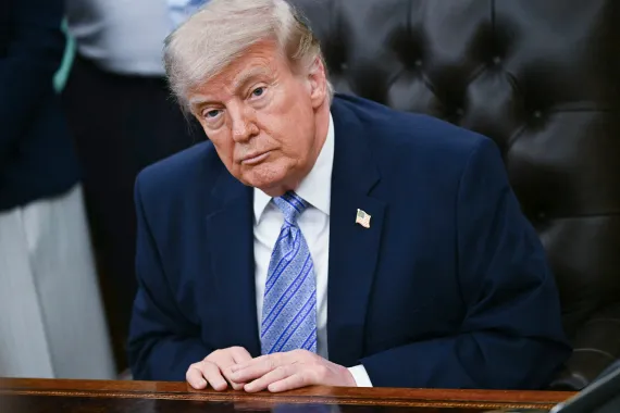 Trump Says Iran Deal Is Close as U.S. and Tehran Negotiate Nuclear and Strait of Hormuz Agreement
