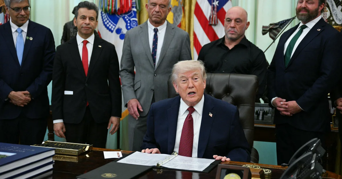 Trump Encourages Psychedelics for Mental Health as White House Fast-Tracks Research