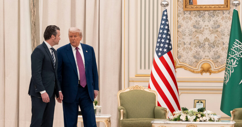 Trump and Syria’s Leader Discuss Economy and Sanctions Amid Push for Recovery