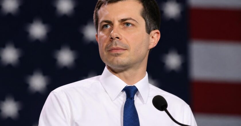 Pete Buttigieg 2028 Chances: Frontrunner or Underdog?